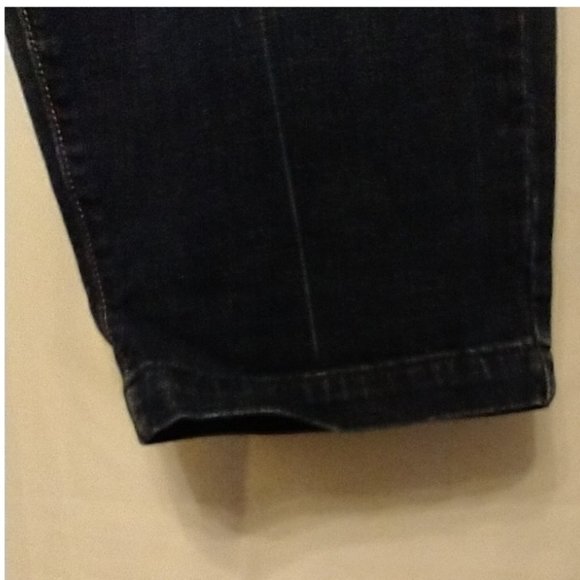 Levis 545 Capri Jeans Size 10 Dark Wash Denim Stretch Pockets Mid Rise - Picture 5 of 5